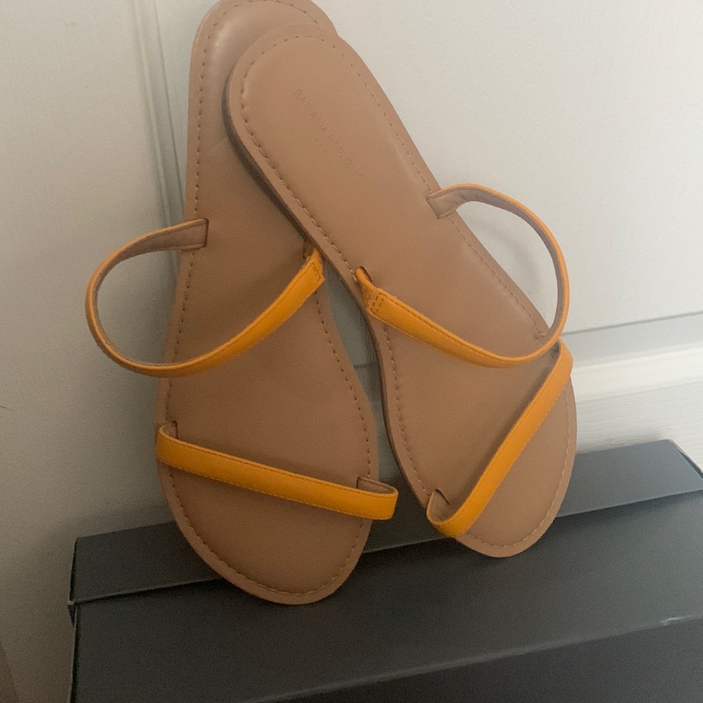 Summer sandals
